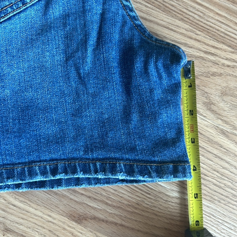Liz Lange Maternity | Over belly denim shorts | small - Picture 4 of 4
